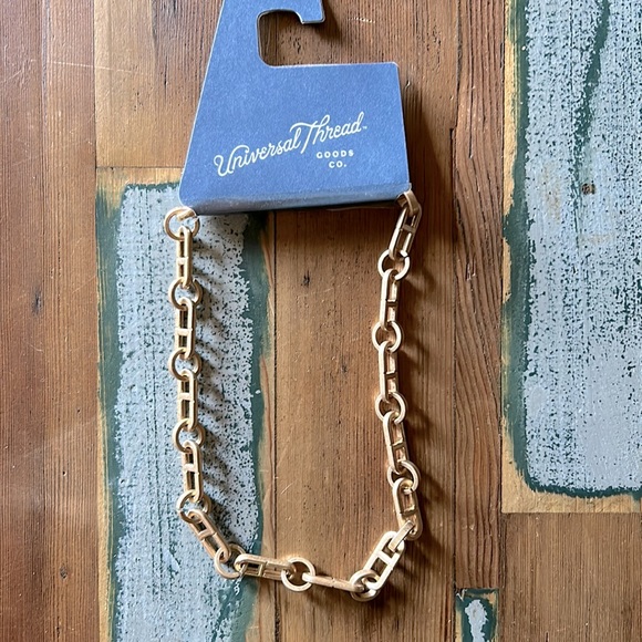 NWT Chain Necklace Universal Thread Matte Gold - Picture 4 of 8